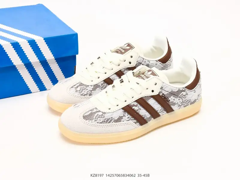 Adidas Sepatu Olahraga Serbaguna Klasik Low Top KZ8197 #14257065834062
