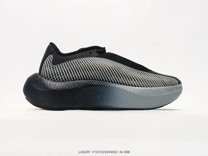 Adidas Sepatu Olahraga Bantalan Tahan Lama LA6209 #17337635044063