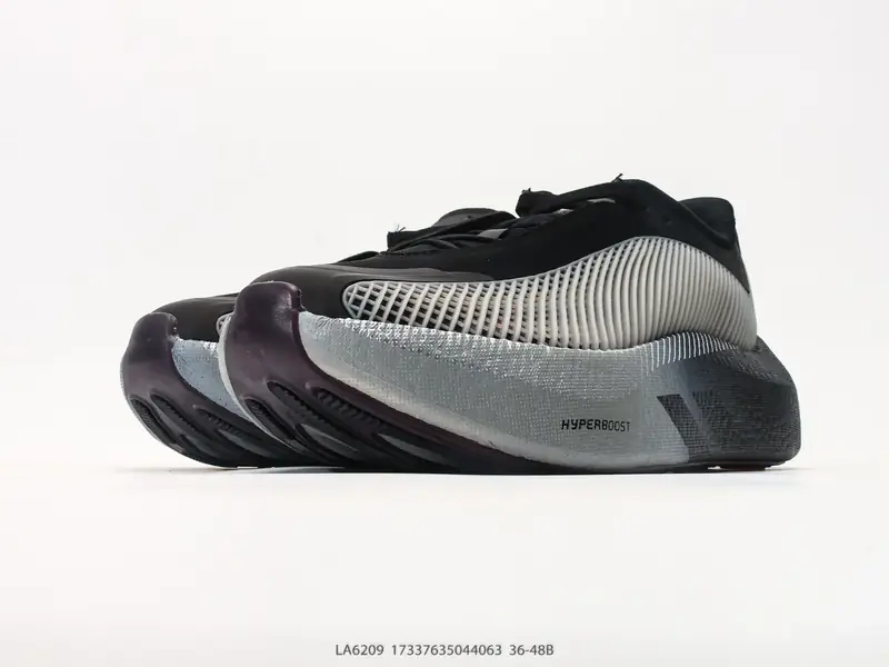 Adidas Sepatu Olahraga Bantalan Tahan Lama LA6209 #17337635044063
