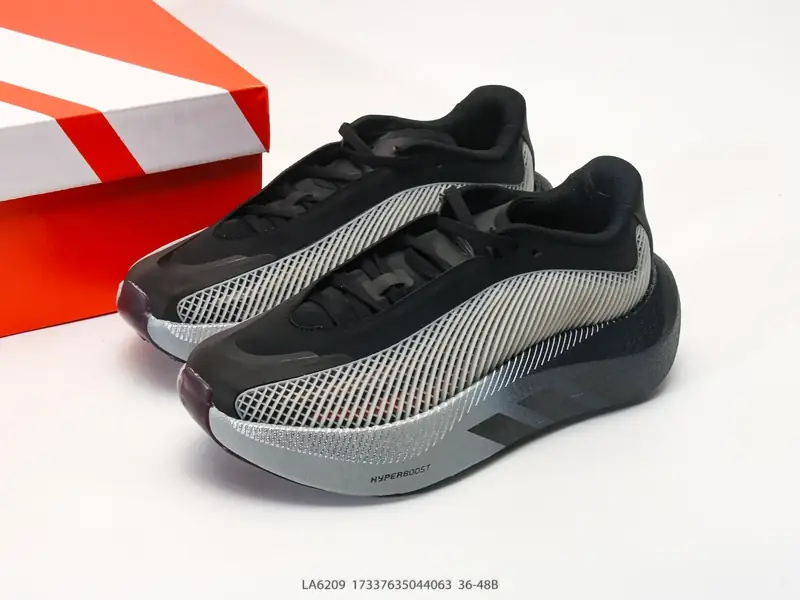 Adidas Sepatu Olahraga Bantalan Tahan Lama LA6209 #17337635044063