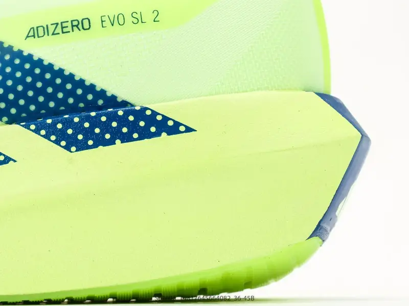 Adidas Scarpe sportive Rialzato Basso Comodo SL2605 #14817645664082