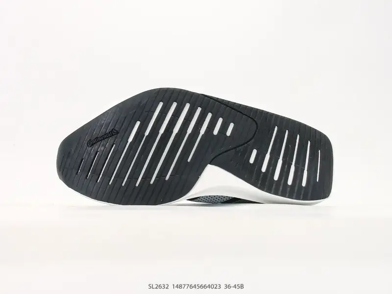 Adidas Chaussures casual Respirant Antidérapant Résistant SL2632 #14877645664023