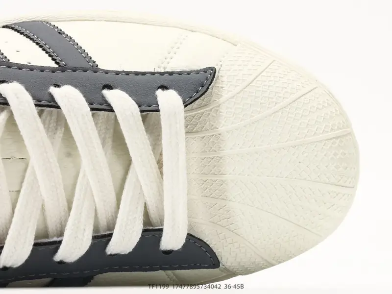 Adidas Scarpe sportive Versatile Classico Basso TF1199 #17477895734042