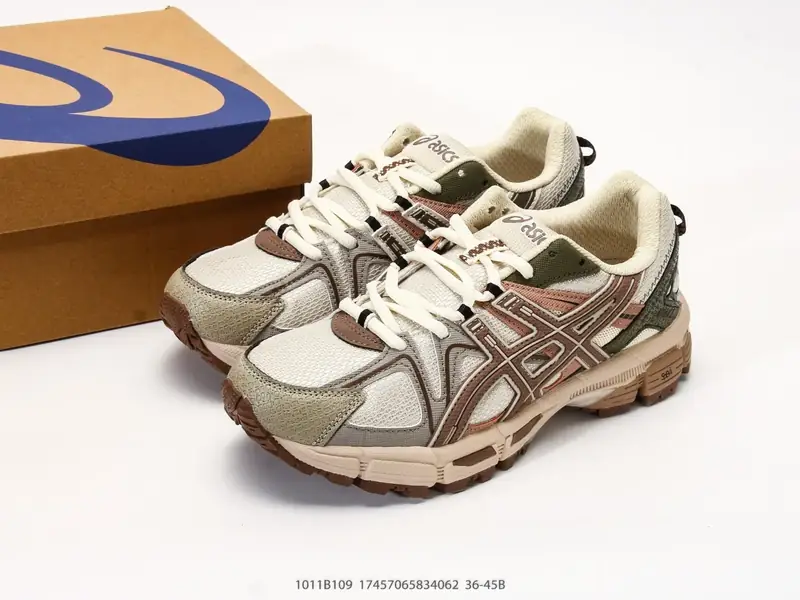 アシックス スポーツシューズ クッション 軽量 ローカット 1012A978 #17457065834062