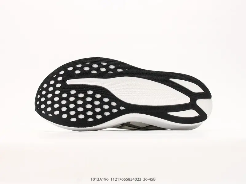 ASICS YOGIRI SPEED 系列 亚瑟士旗下的专业竞速跑鞋 YOGIRI SPEED， 专为追求成绩提升的中阶跑者 1013A196 #11217665834023