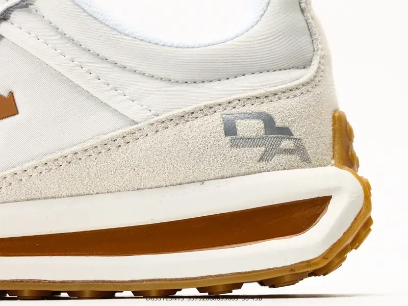 Autres Chaussures de sport Résistant Classique Cuir D6331LSN15 #33752068833063