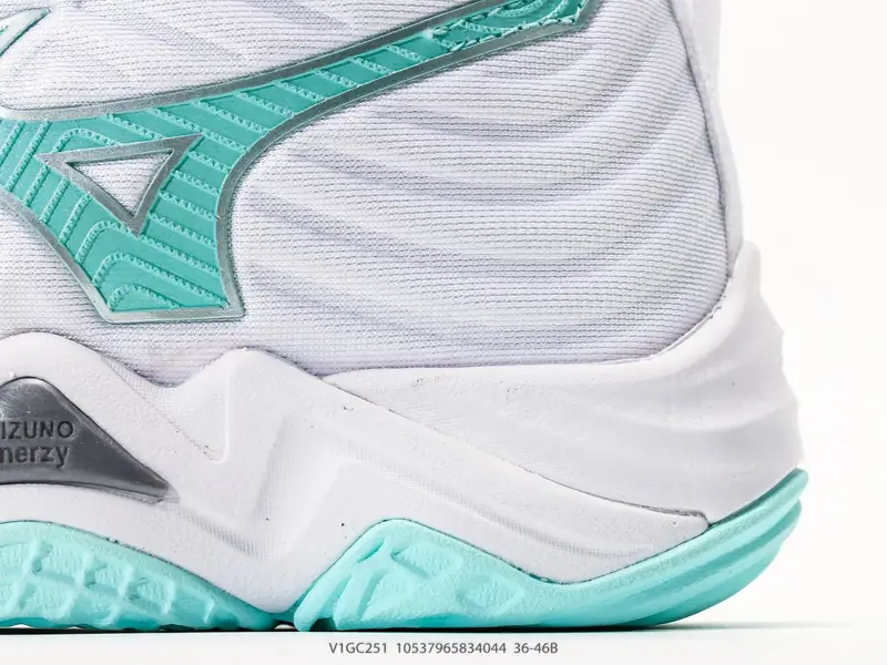 Mizuno Sepatu Olahraga Anti-Slip Tahan Lama Mid Top V1GC251 #10537965834044