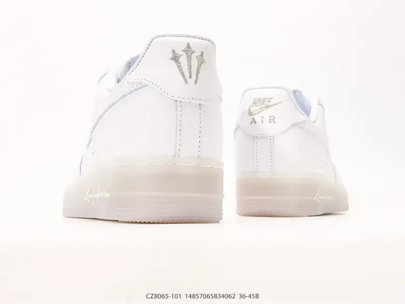 Nike Sepatu Olahraga Retro Bantalan Tinggi CZ8065-101 #14857056834062