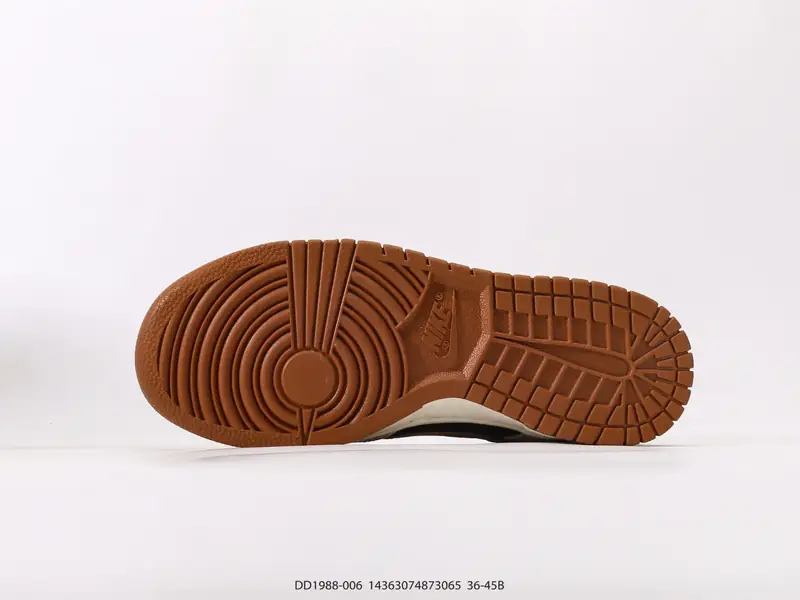 Nike Chaussures de sport Rétro Basse Coussin d'air DD1988-006 #14363074873065