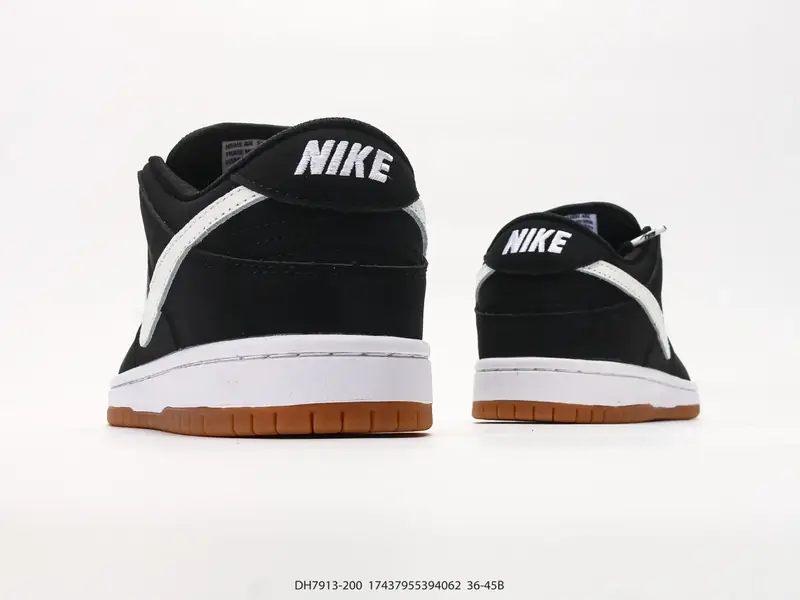 Nike Scarpe sportive Retro Basso Cuscino d'aria DH7913-200 #17437955394062