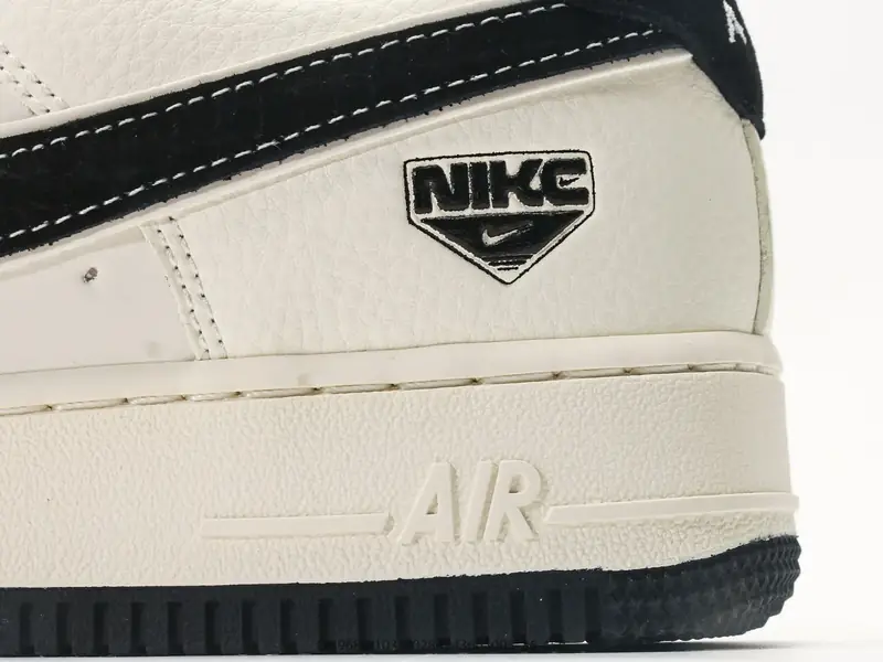 Nike Scarpe sportive Retro Ammortizzato Rialzato DN9688-103 #20284943665005