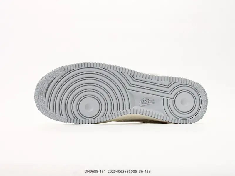 Nike Chaussures de sport Rétro Amorti Surélevé DN9688-131 #20254063835005