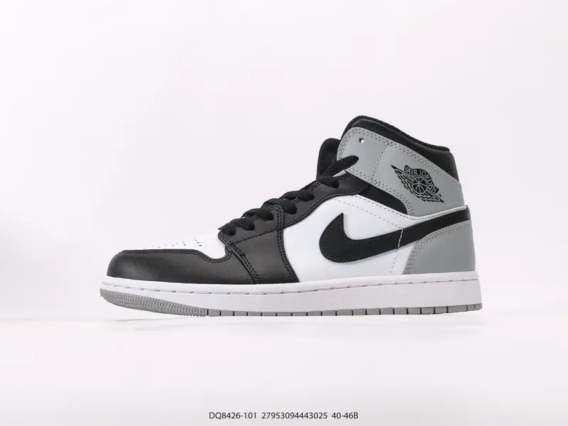 Nike Scarpe da basket Retro Classico Alto DQ8426-101 #27953094443025