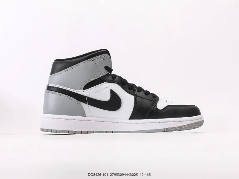 Nike Scarpe da basket Retro Classico Alto DQ8426-101 #27953094443025