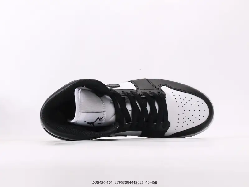 Nike Scarpe da basket Retro Classico Alto DQ8426-101 #27953094443025