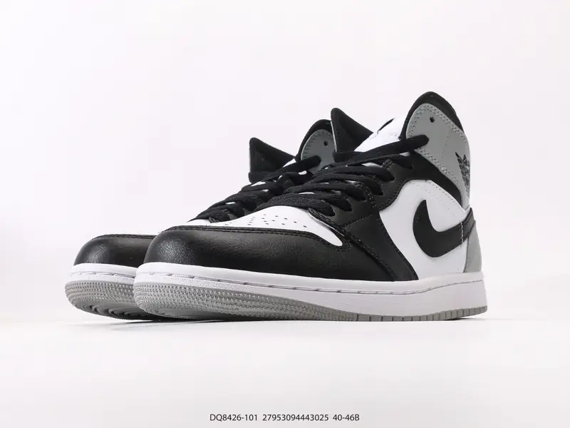 Nike Scarpe da basket Retro Classico Alto DQ8426-101 #27953094443025