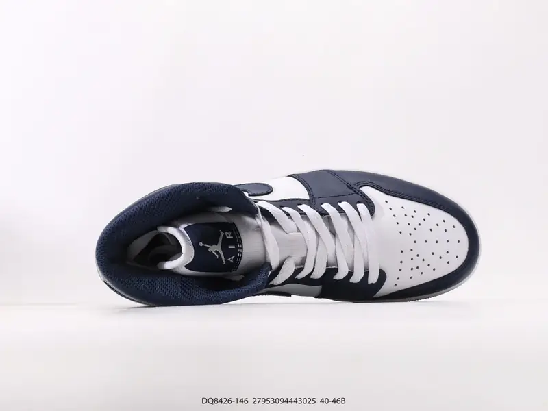 Nike Scarpe da basket Retro Classico Alto DQ8426-146 #27953094443025