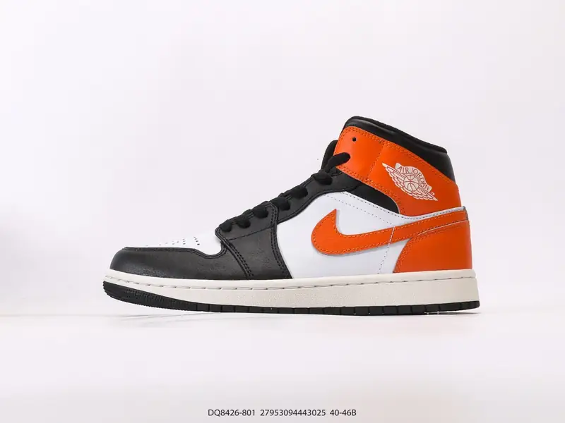 Nike Scarpe da basket Retro Classico Alto DQ8426-801 #27953094443025