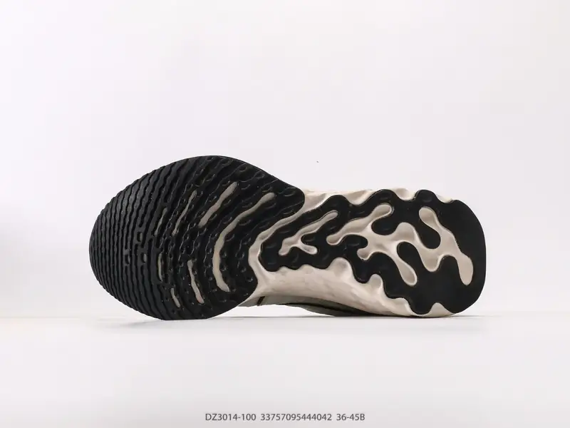 Nike Chaussures de running Amorti DZ3014-100 #33757095444042