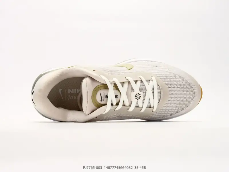 Nike Journey Run 耐克 轻便透气 缓震舒适 运动跑步鞋 使用了新型的缓震材料 脚感偏韧 FJ7765-003 #14877745664082