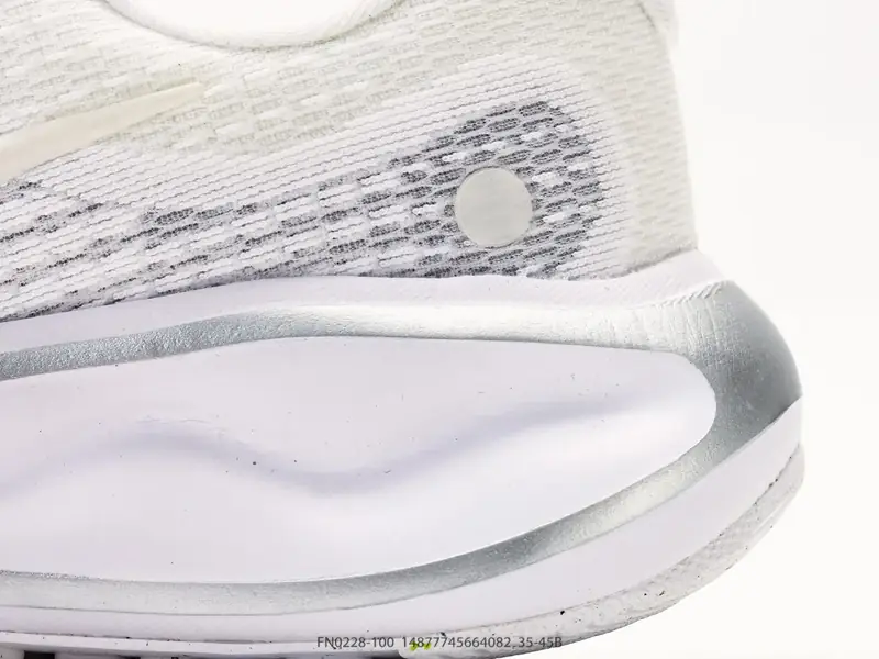 Nike Sportschuhe Atmungsaktiv Gedämpft Komfortabel FN0228-100 #14877745664082