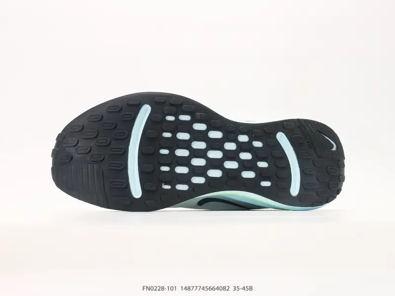 Nike Journey Run 耐克 轻便透气 缓震舒适 运动跑步鞋 使用了新型的缓震材料 脚感偏韧 FN0228-101 #14877745664082