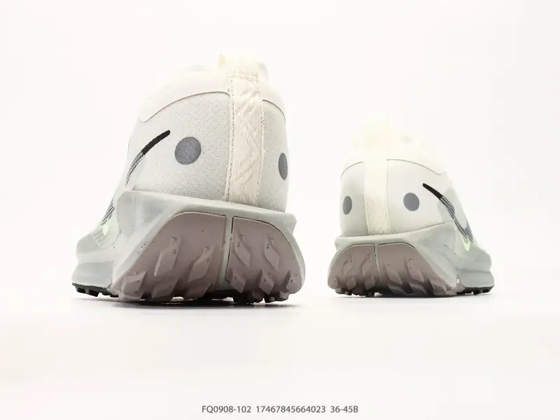 Nike Chaussures de trail Trail De soutien FQ0908-102 #17467845664023