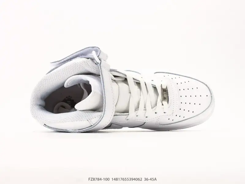 Nike Chaussures de sport Rétro Amorti Surélevé FZ8784-100 #14817655394062