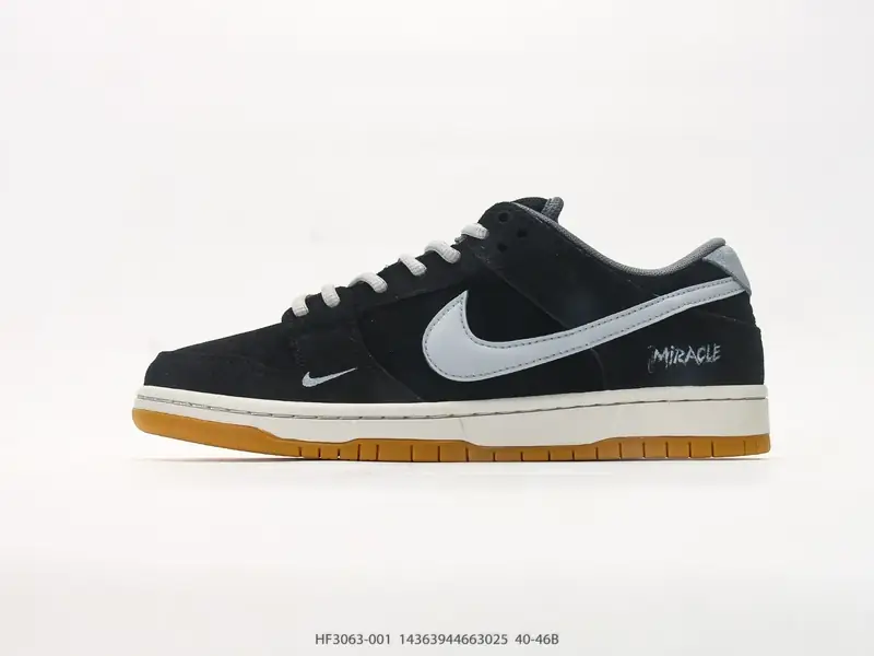 Nike Chaussures de sport Basse HF3063-001 #14363944663025
