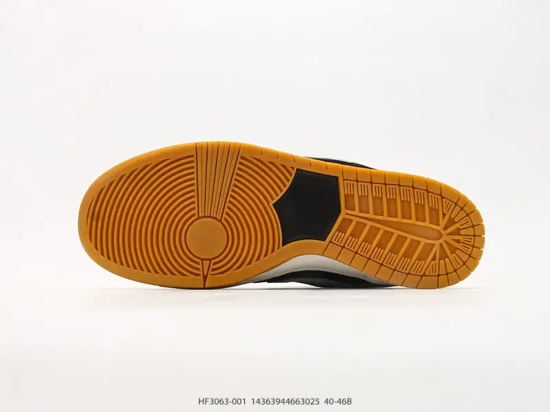 Nike Chaussures de sport Basse HF3063-001 #14363944663025