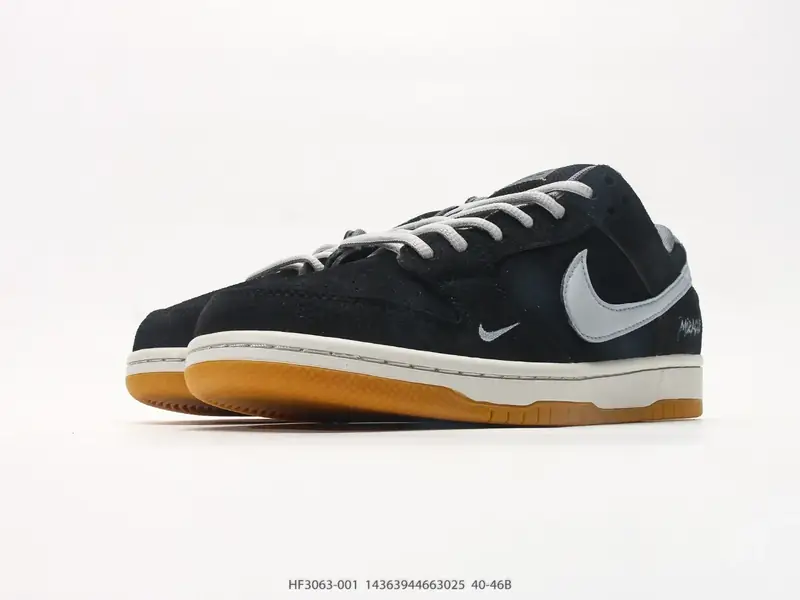 Nike Chaussures de sport Basse HF3063-001 #14363944663025