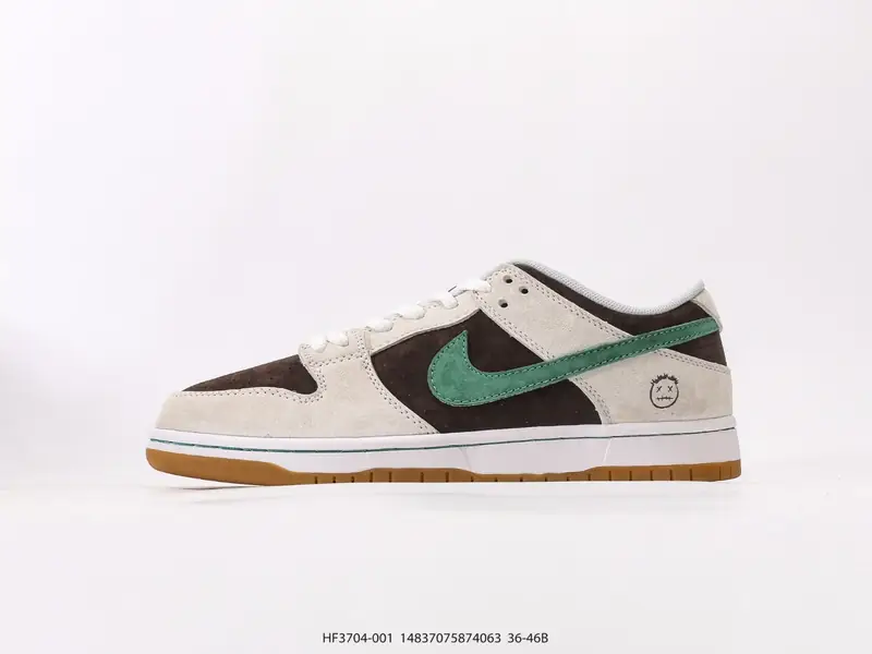 Nike Chaussures de sport Rétro Basse Coussin d'air HF3704-001 #14837075874063