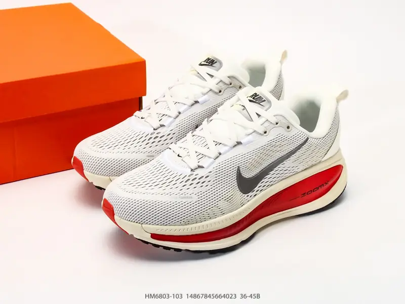 ナイキ ランニングシューズ 滑り止め ローカット エアクッション HM6803-103 #14867845664023