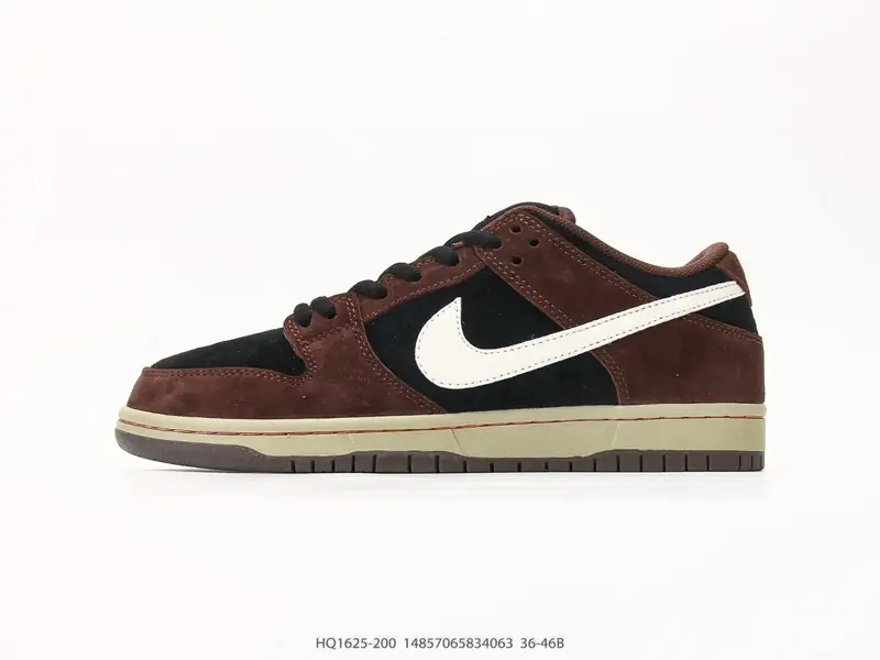 ナイキ スポーツシューズ レトロ ローカット エアクッション HQ1625-200 #14857065834063
