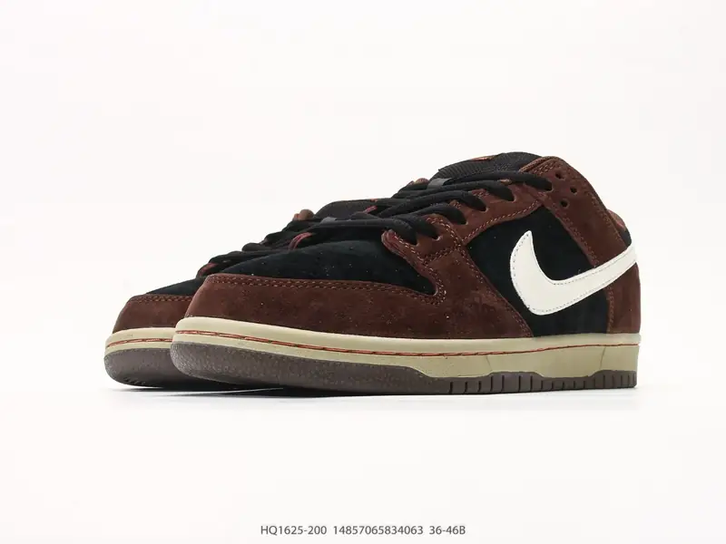 ナイキ スポーツシューズ レトロ ローカット エアクッション HQ1625-200 #14857065834063