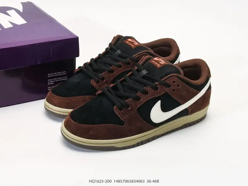 ナイキ スポーツシューズ レトロ ローカット エアクッション HQ1625-200 #14857065834063