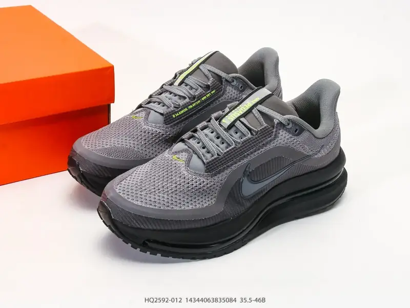Nike Freizeitschuhe Gedämpft Luftpolster HQ2592-012 #14344063835084