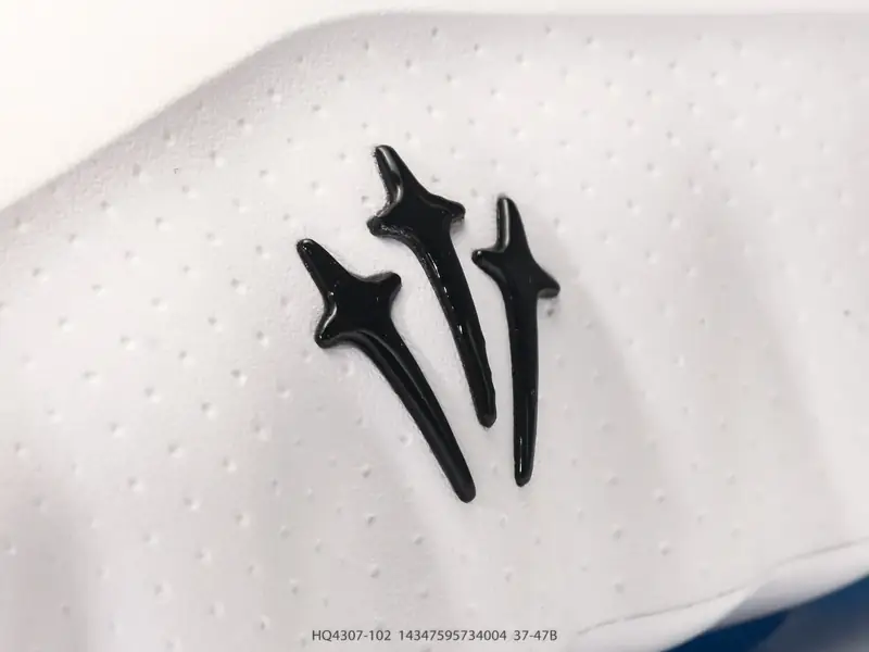 耐克Nike Mind Recovery Slide 耐克 舒适柔软一字拖鞋 黑科技产物 作为耐克首款结合神经科学研发的鞋款 它最大的 HQ4307-102 #14347595734004