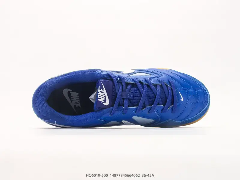 Nike Scarpe sportive Comodo HQ6019-500 #14877845664062