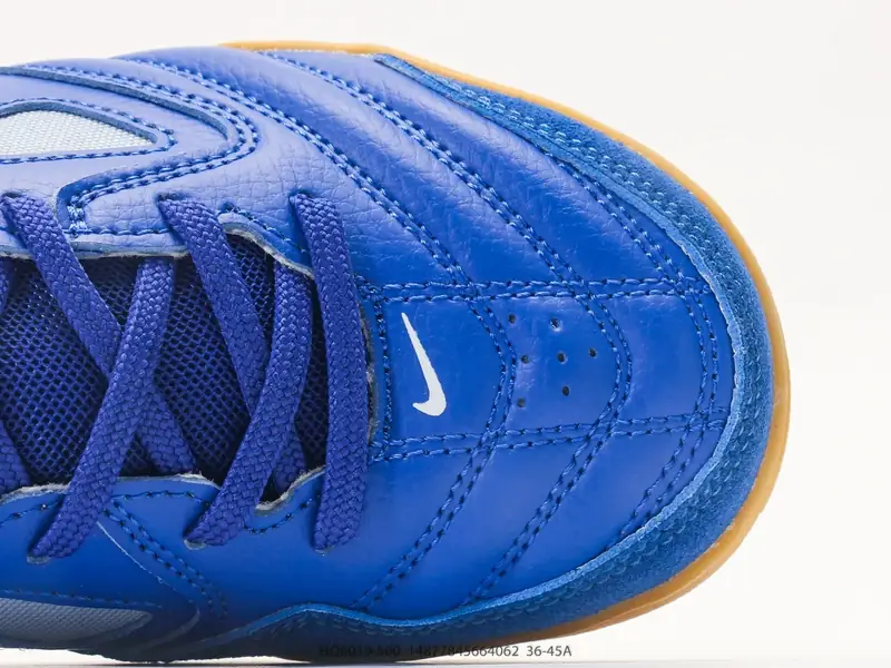 Nike Scarpe sportive Comodo HQ6019-500 #14877845664062