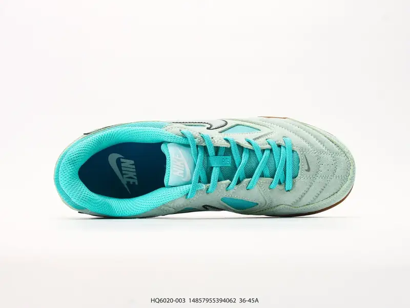 Nike Scarpe sportive Comodo HQ6020-003 #14857955394062
