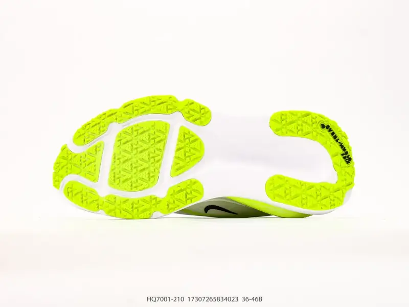 Nike Freizeitschuhe Gedämpft HQ7001-210 #17307265834023