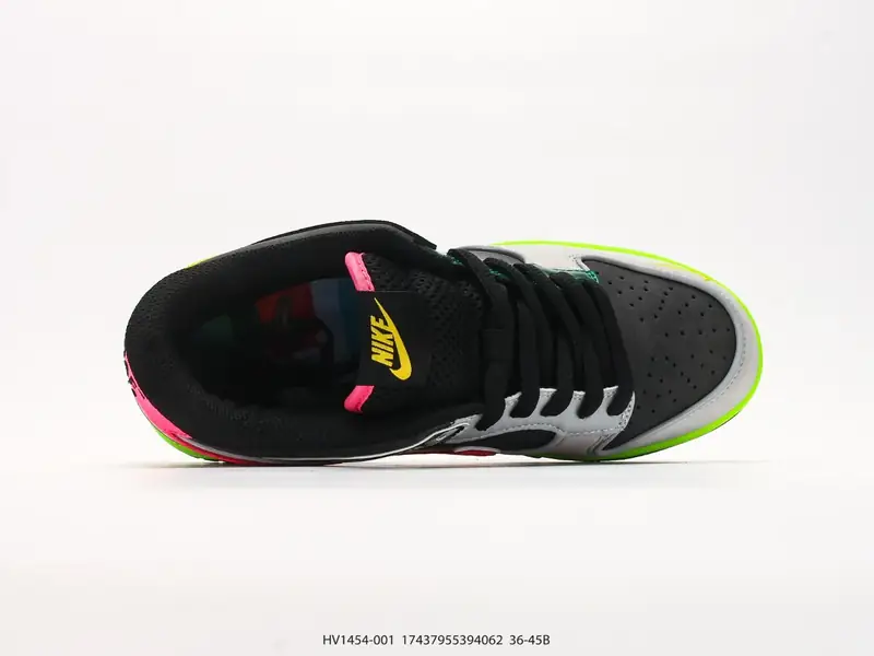 Nike Scarpe sportive Retro Basso Cuscino d'aria HV1454-001 #17437955394062
