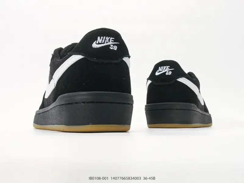 Nike Chaussures de skate Résistant Basse IB0108-001 #14077665834003
