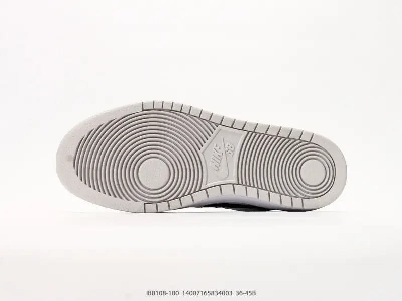 Nike Baskets de basketball Classique Basse IB0108-100 #14007165834003