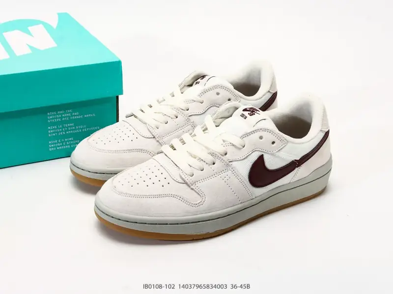 Nike Baskets de basketball Classique Basse IB0108-102 #14037965834003