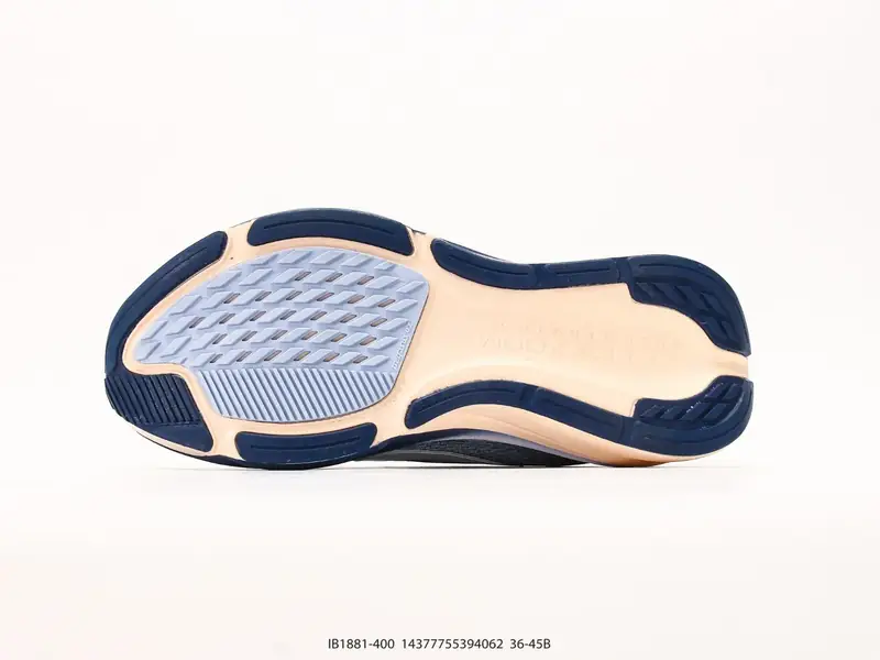 Nike Chaussures de sport Amorti IB1881-400 #14377755394062