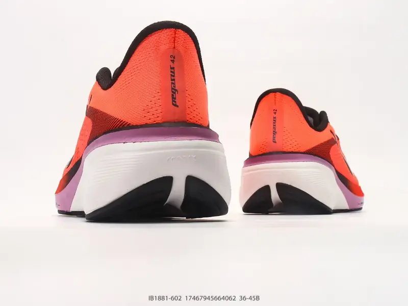 Nike Chaussures de running Respirant IB1881-602 #17467945664062