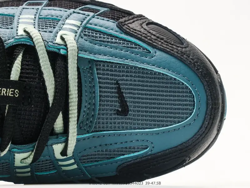 耐克 Nike P-6000 系列低帮复古老爹风休闲运动舒适慢跑鞋 # 进口三文治网面 融合 Pegasus 过往运动鞋 IH8042-001 #17717735044023