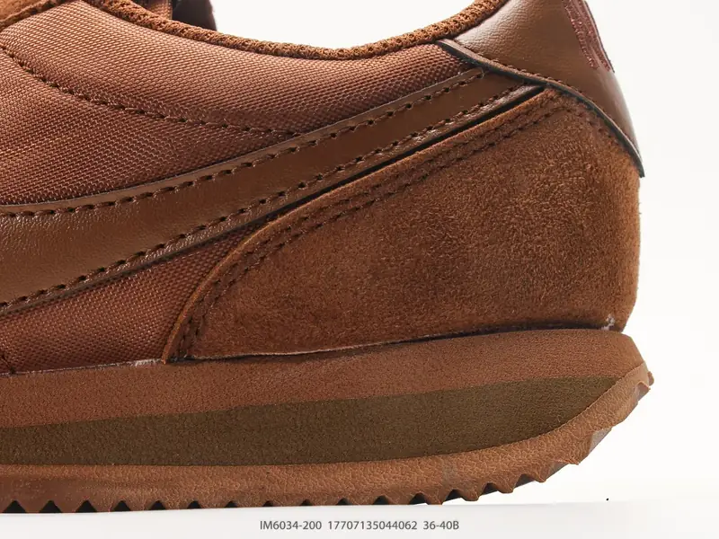 Nike Scarpe sportive Classico Comodo IM6034-200 #17707135044062